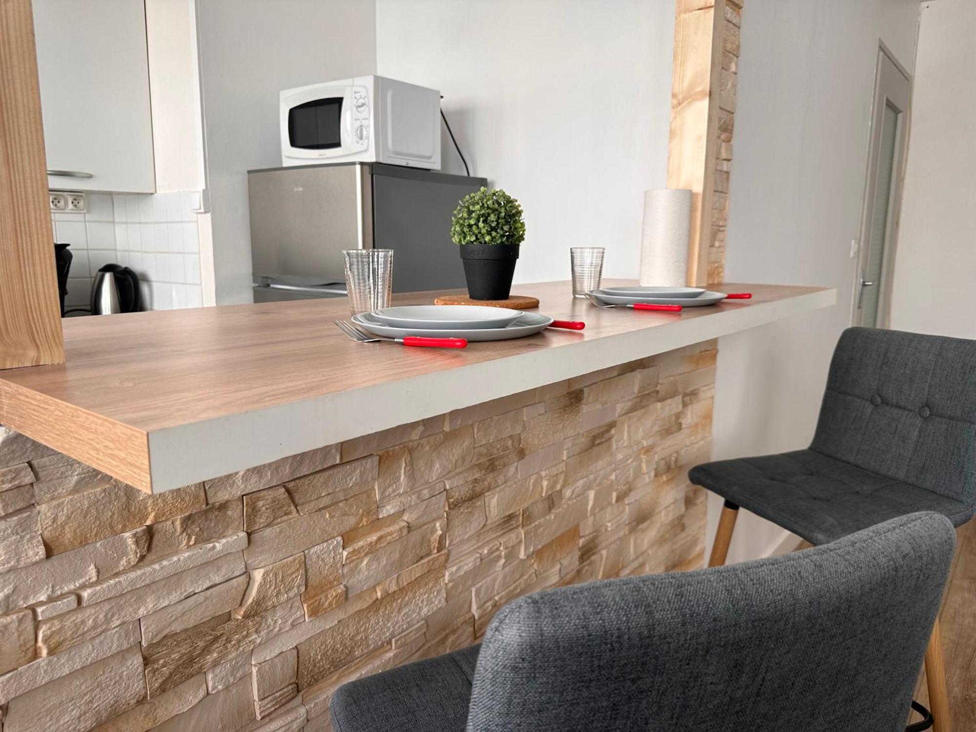 Apartment Cosy Proche De Toutes Les Commodites Orleans