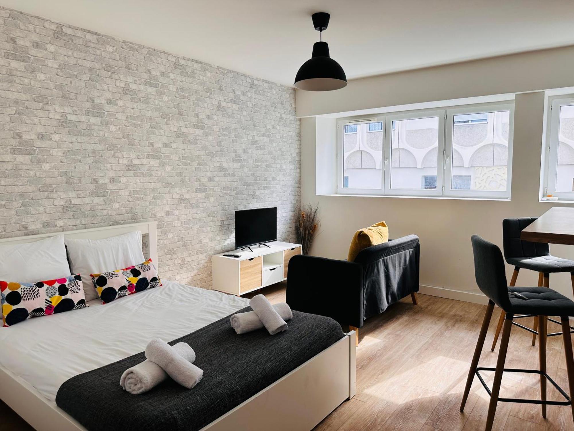 Cosy Proche De Toutes Les Commodites